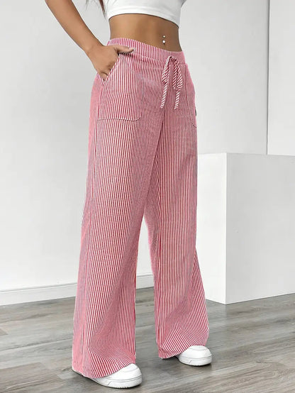 Alina – Pantalón Elegante a Rayas con Bolsillos