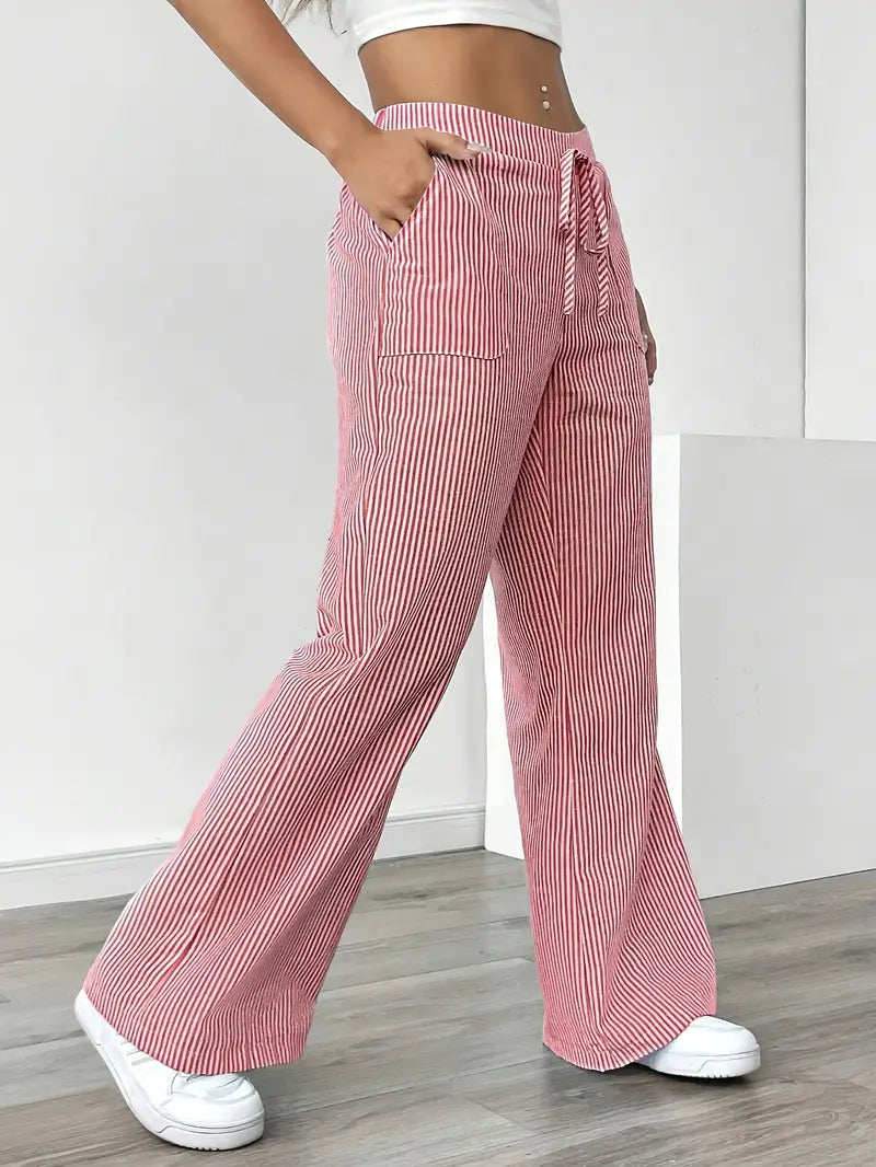 Alina – Pantalón Elegante a Rayas con Bolsillos